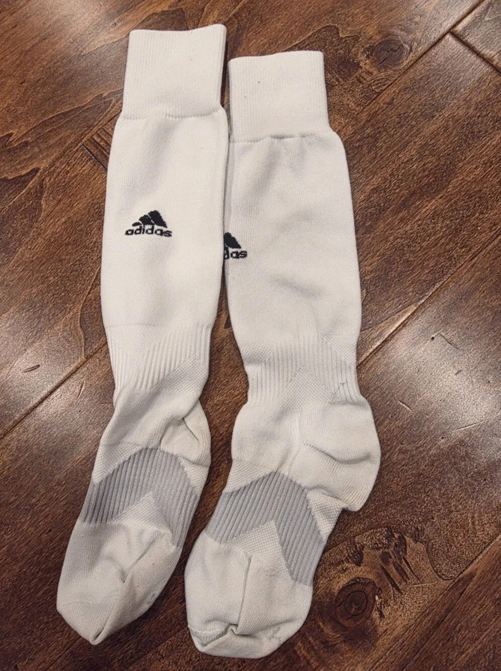 adidas Unisex Metro Soccer Socks Calf Sleeves (1 Pair) White/Black Youth Small